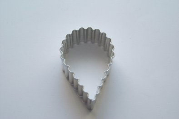 Tropfen gezackt 5,5 cm